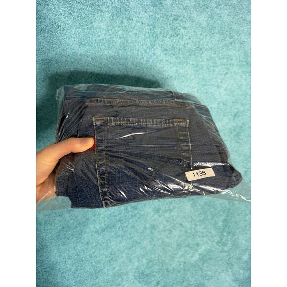 Levi's 512 Jeans Womens 10 Long Blue Perfectly Slimming Boot Cut Dark Wash Denim - Picture 16 of 16